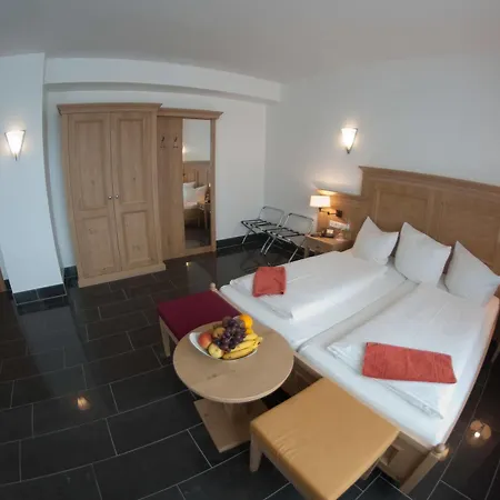 Conti Hotell